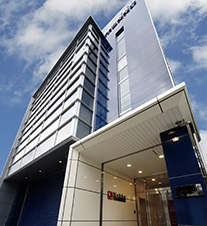会社ビル　写真２